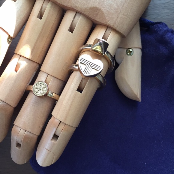JEWELRY ▪️TORY BURCH <3 stackable rings > - Picture 5 of 17